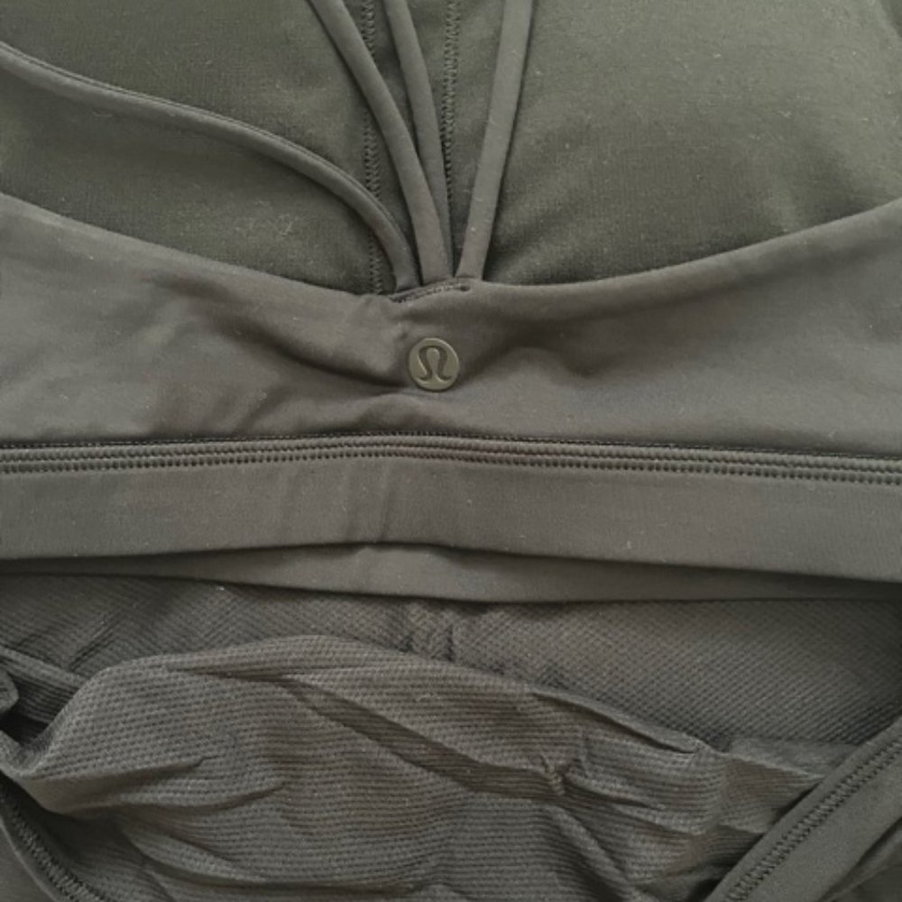 LULULEMON tank - Picture 3 of 4